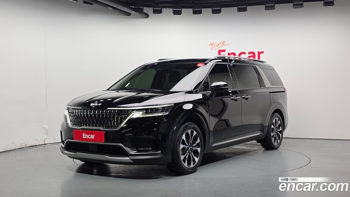 Kia Carnival 9-Seater Signature, 2023