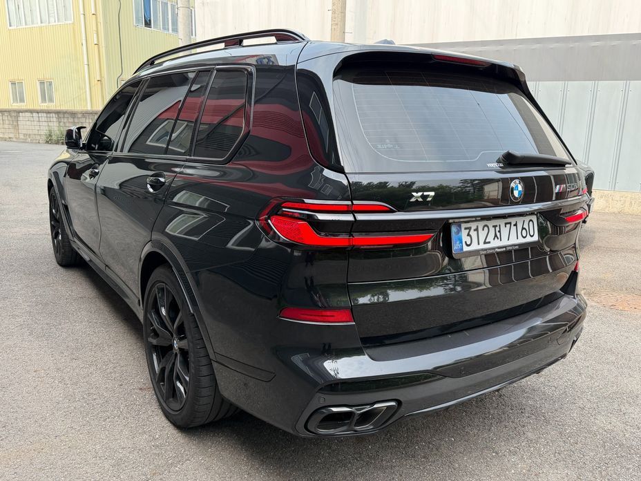 BMW X7 M60i xDrive M sport 6STR, 2025