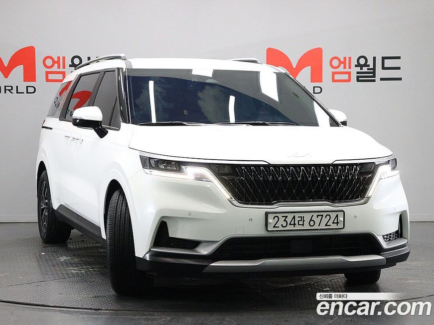 Kia Carnival 9-Seater Prestige, 2023