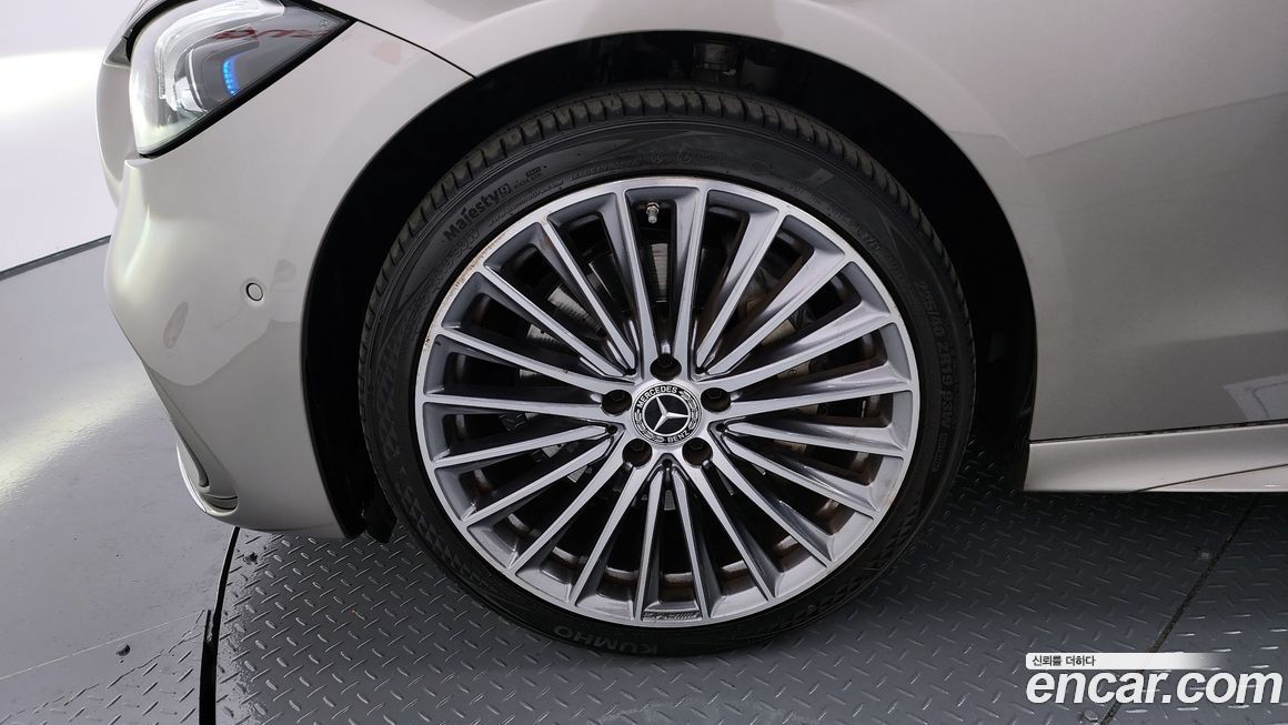 Mercedes-Benz C-Class C300 AMG Line, 2022