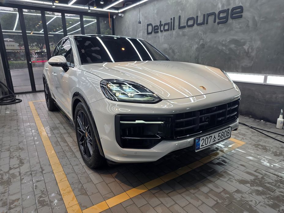 Porsche Cayenne 4.0 GTS Coupe, 2025