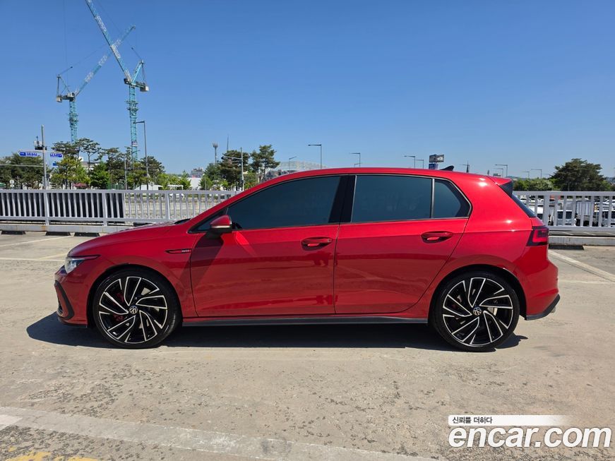 Volkswagen Golf 2.0 GTI, 2024