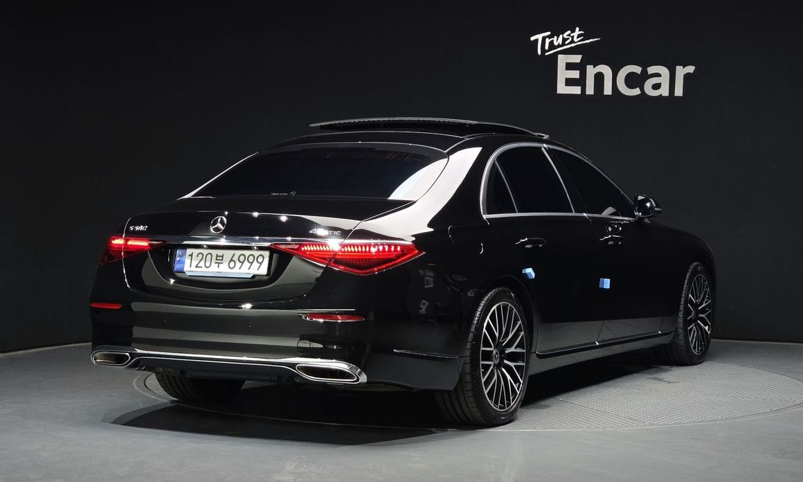 Mercedes-Benz S-Class S580L 4MATIC, 2024