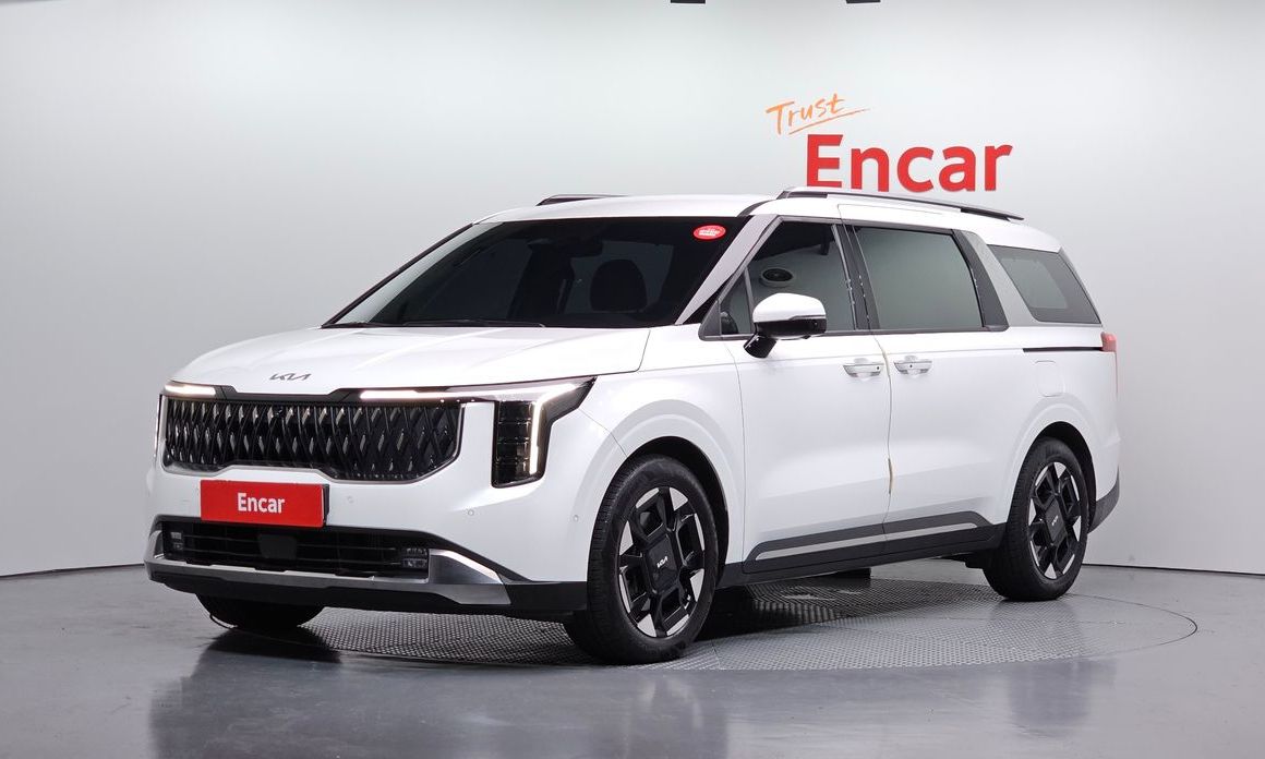 Kia Carnival 9-Seater Signature, 2025