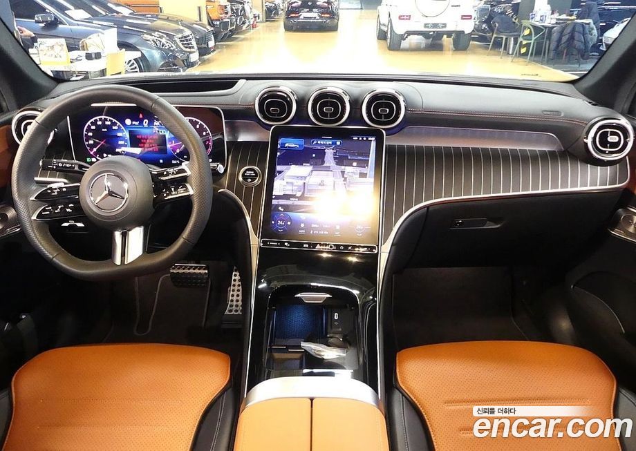 Mercedes-Benz GLC-Class GLC300 4MATIC AMG Line, 2024