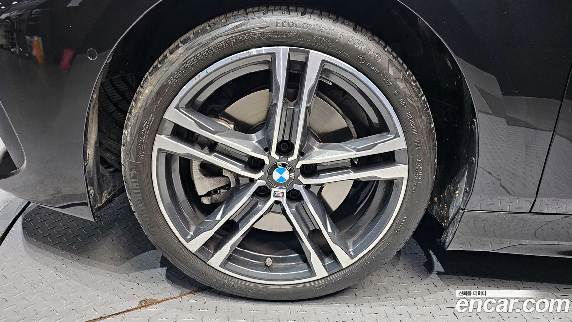 BMW 1-Series 120i M Sports, 2024
