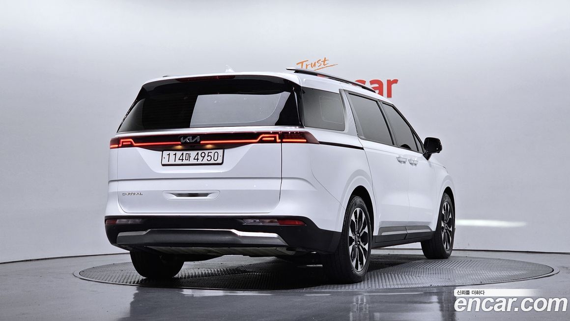 Kia Carnival 9-Seater Noblesse, 2023