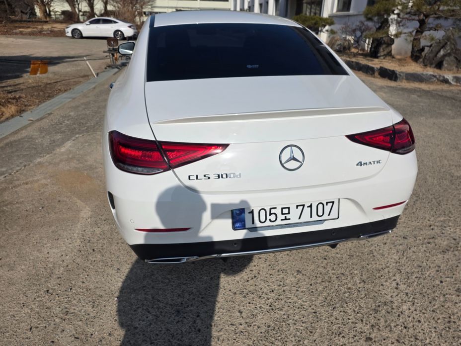Mercedes-Benz CLS-Class CLS300d 4MATIC, 2023
