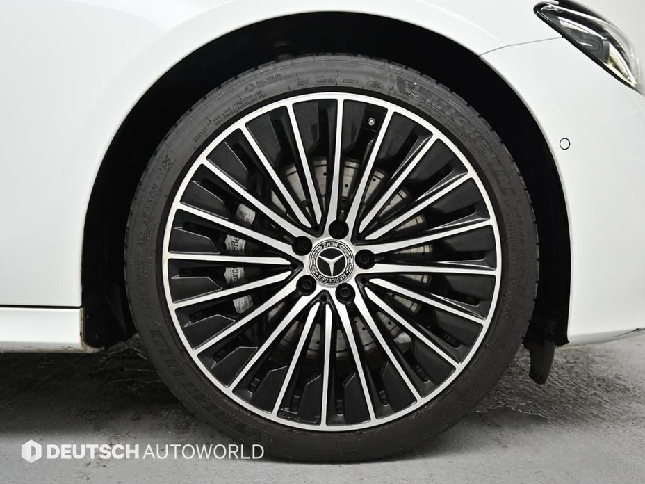 Mercedes-Benz E-Class E450 4MATIC Exclusive, 2024
