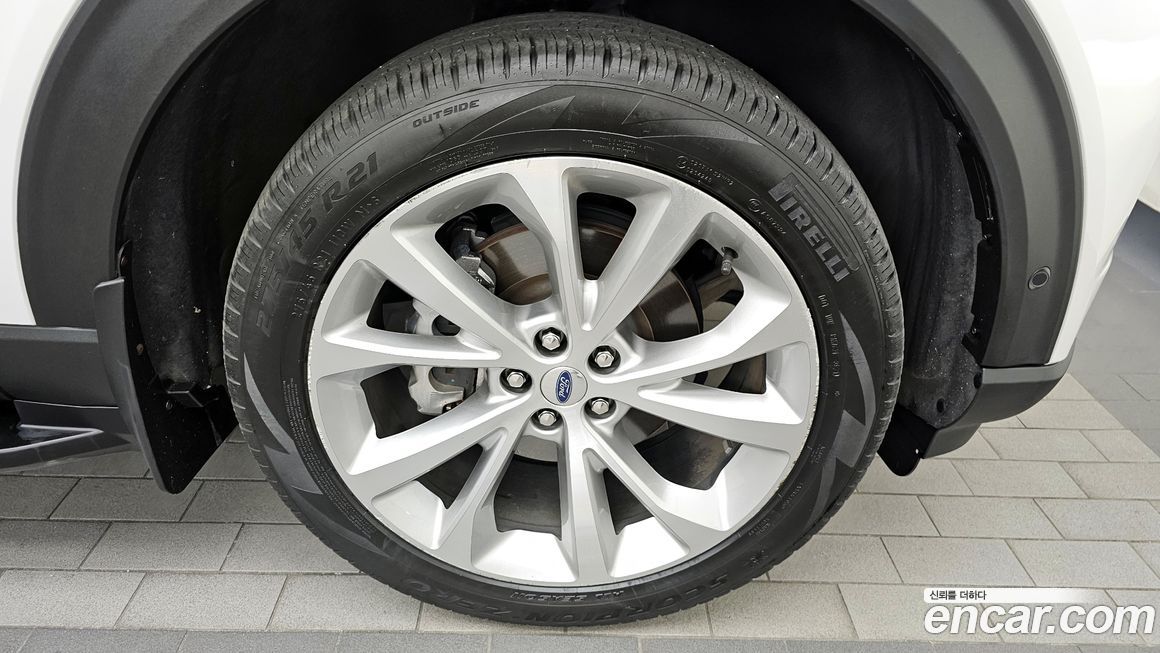 Ford Explorer 3.0 Platinum 4WD, 2021