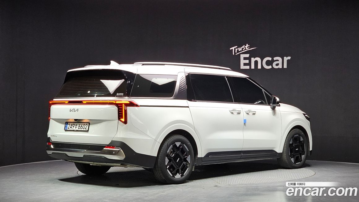 Kia Carnival 7-Seater Noblesse, 2025