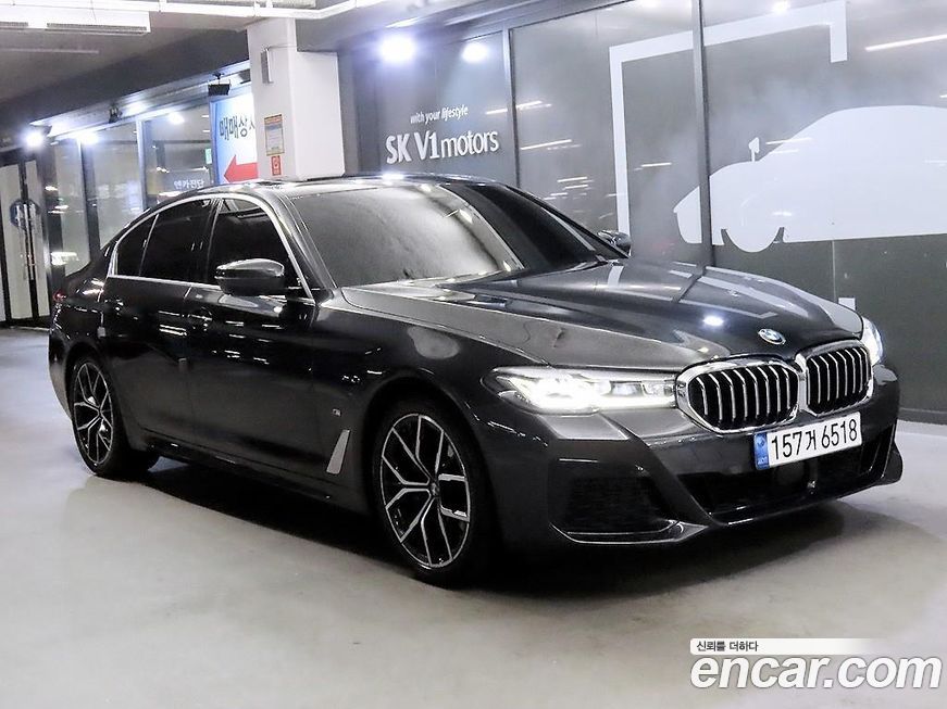 BMW 5-Series 530i xDrive M Sport Package, 2022