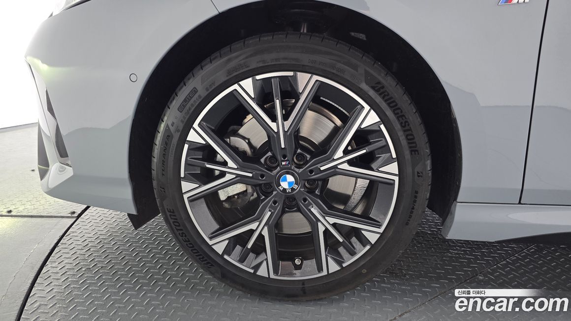 BMW 1-Series 120 M Sport, 2025