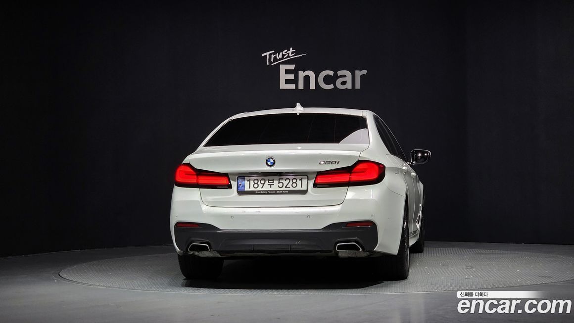 BMW 5-Series 520i M Sport, 2023