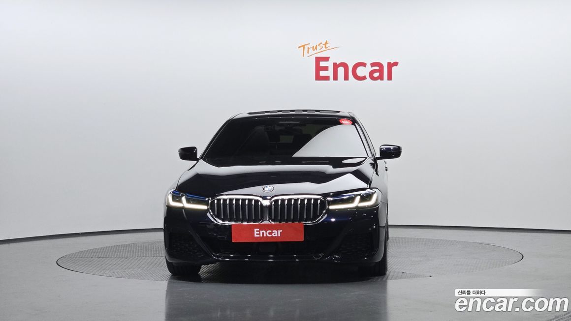 BMW 5-Series 530i M Sport Package, 2023