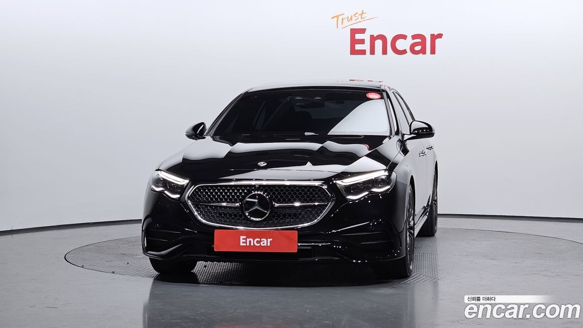 Mercedes-Benz E-Class E450 4MATIC AMG Line, 2026