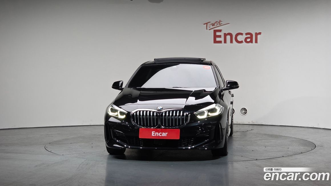 BMW 1-Series 120i M Sports, 2024