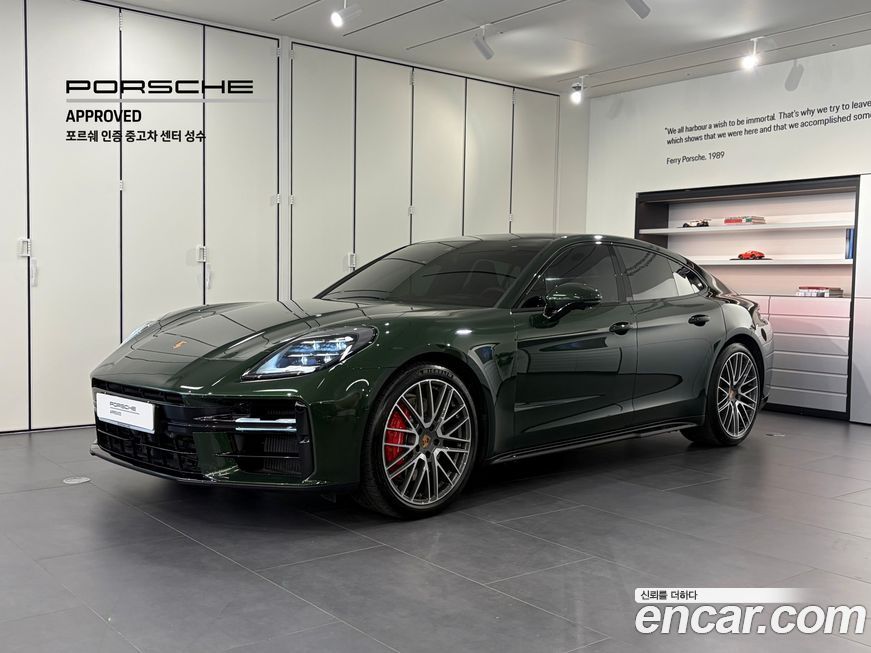 Porsche Panamera 4.0 GTS, 2025