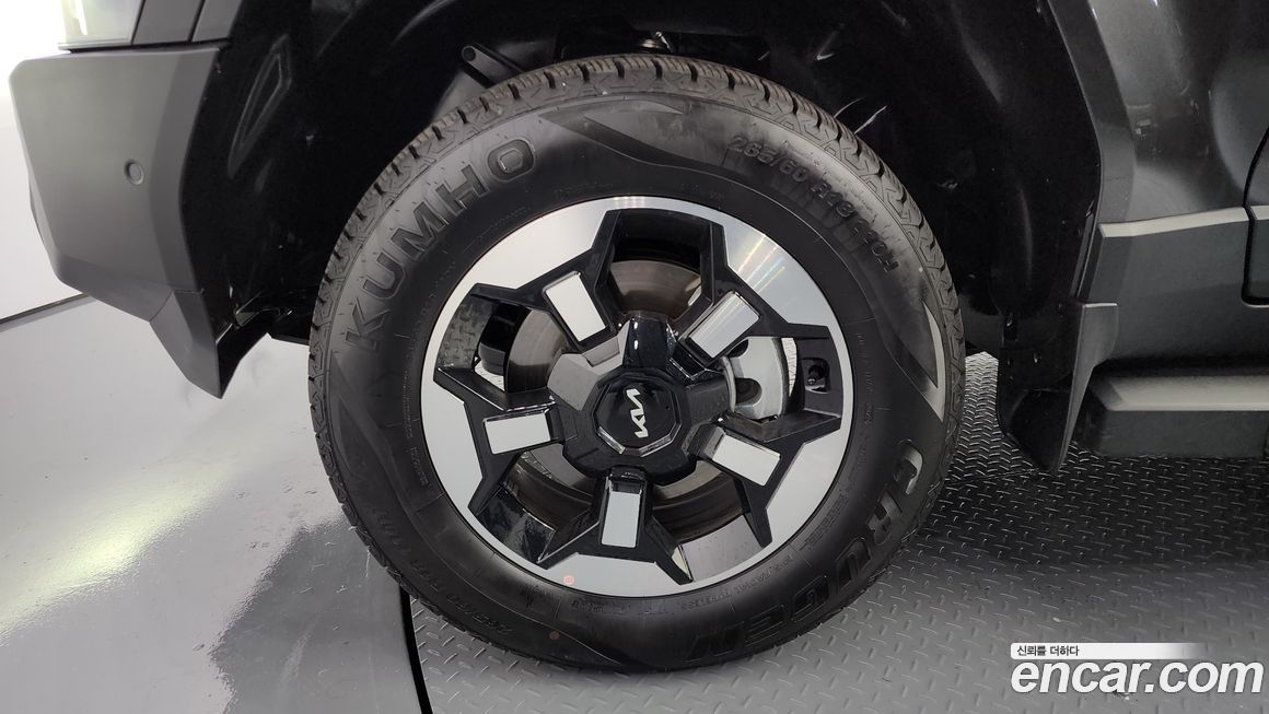 Kia Tasman 2.5T Gasoline 4WD, 2026