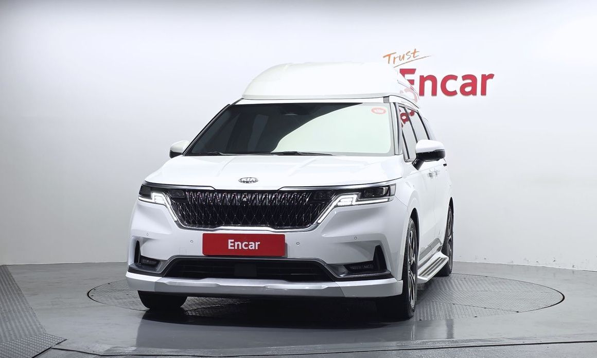 Kia Carnival 7-Seater Hi-Limousine, 2021