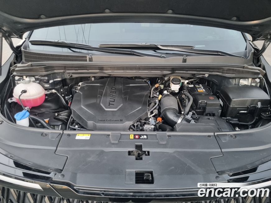 Kia Carnival 7-Seater Signature, 2025