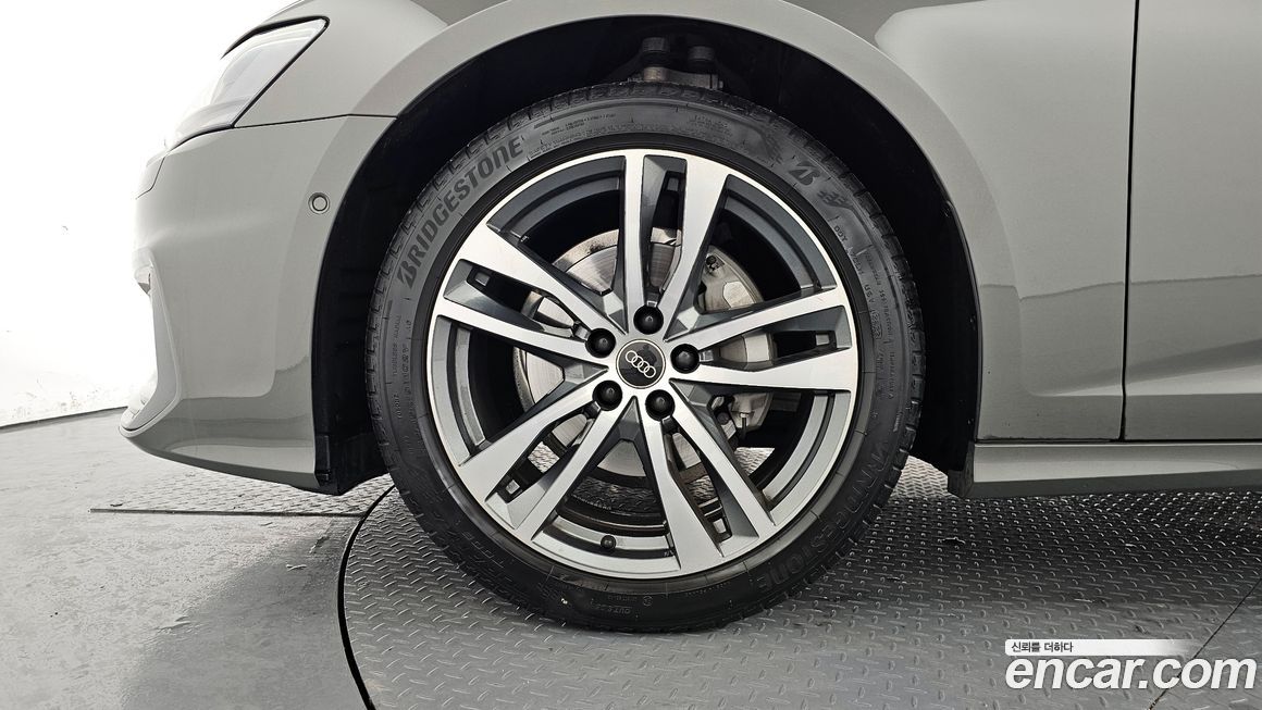 Audi A6 40 TDI Premium, 2023