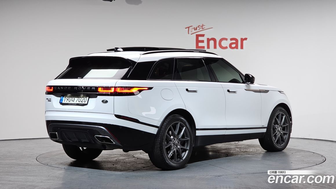 Land Rover Range Rover Velar 3.0 P400 R-Dynamic HSE, 2021