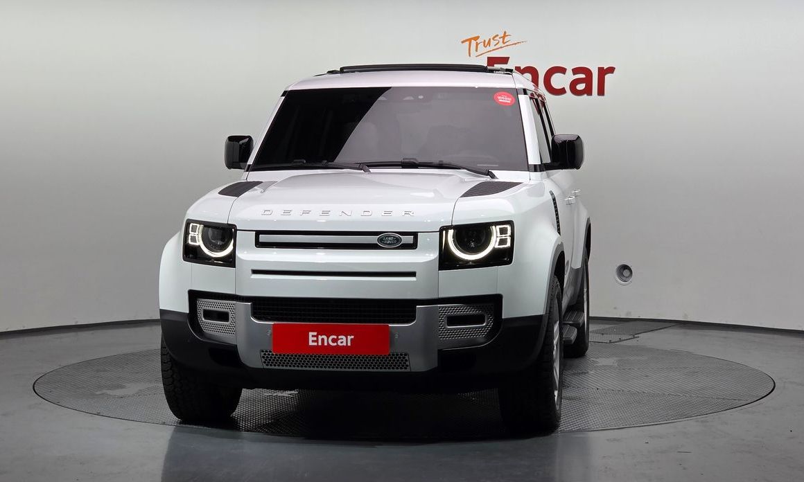 Land Rover Defender 110 D250 SE, 2024