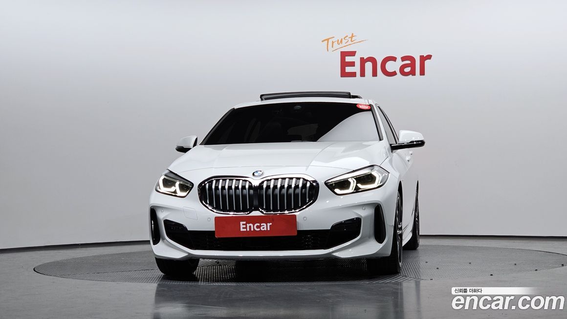 BMW 1-Series 120i M Sports, 2024