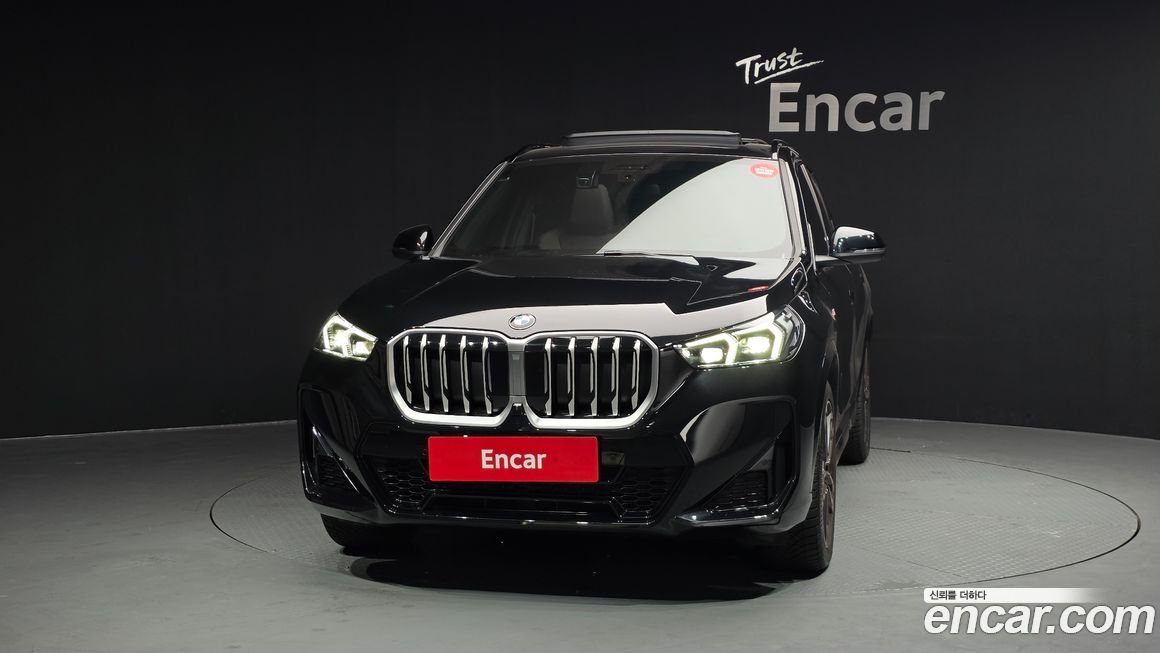 BMW X1 xDrive 20i M Sport, 2025