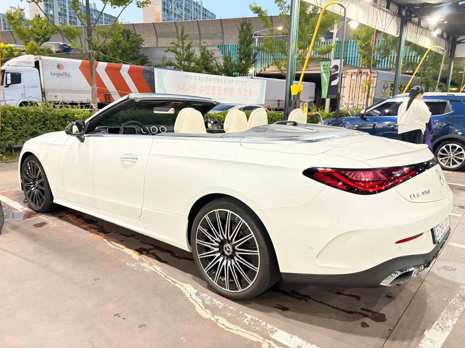 Mercedes-Benz CLE-Class CLE450 4MATIC Cabriolet, 2025