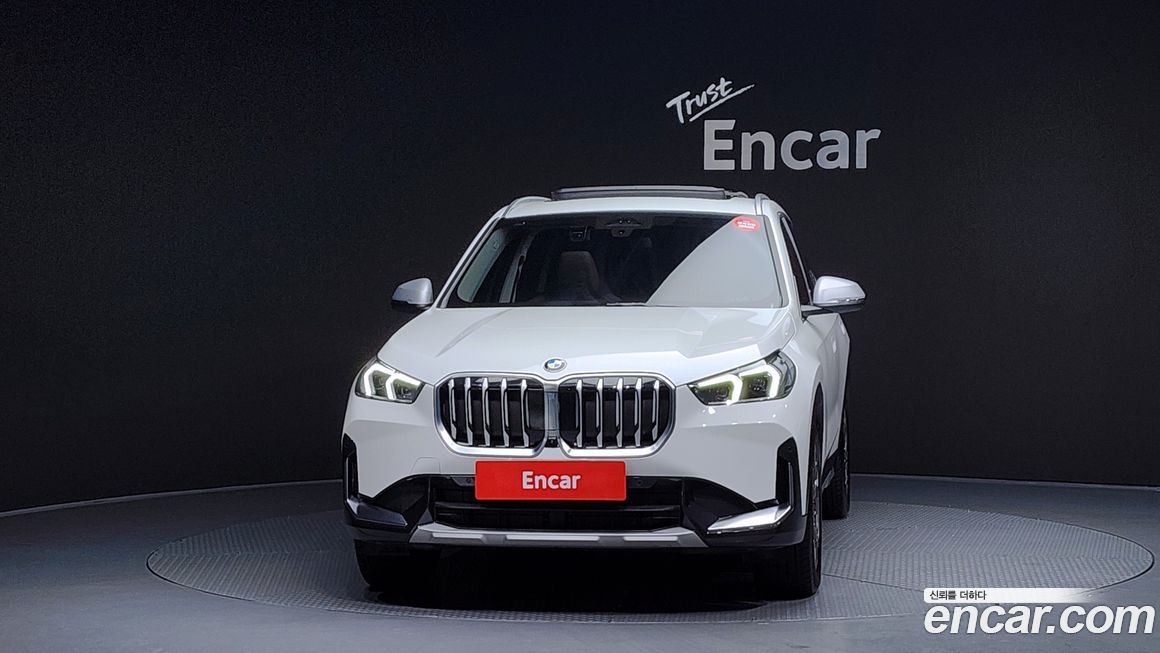 BMW X1 xDrive 20i xLine, 2024