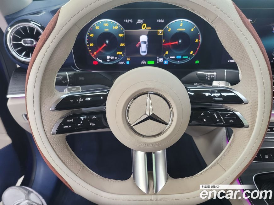 Mercedes-Benz E-Class E300d 4MATIC Coupe, 2023