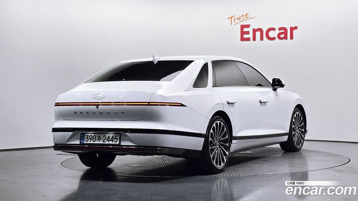 Hyundai Grandeur 2,5 Gasoline 2WD, 2023