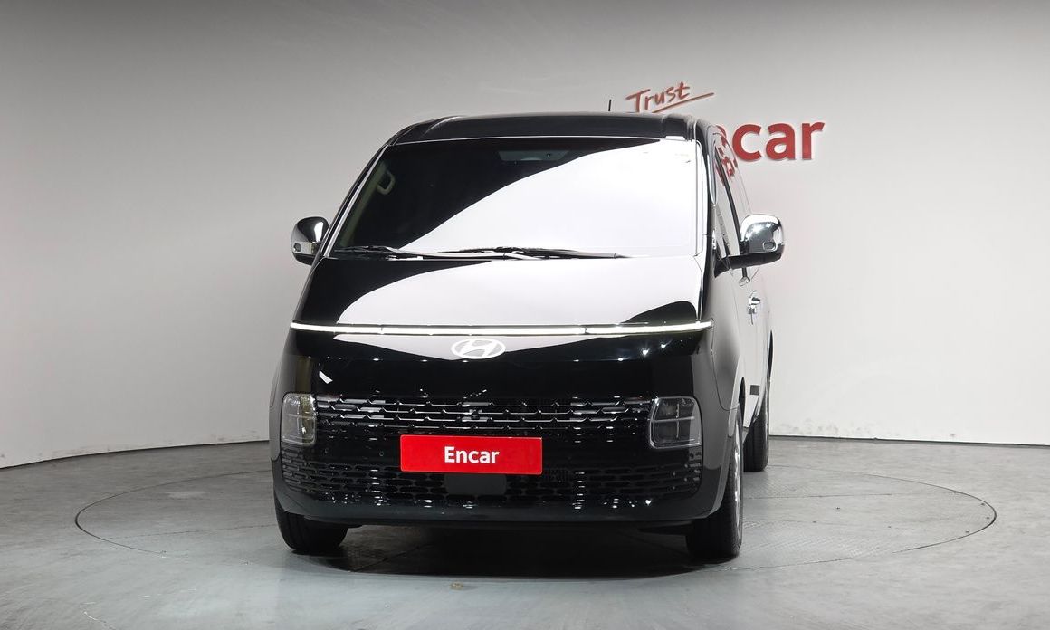 Hyundai Staria Cargo 5-Seater, 2025