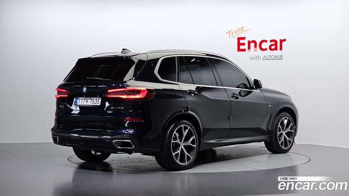BMW X5 xDrive 30d M Sport, 2023