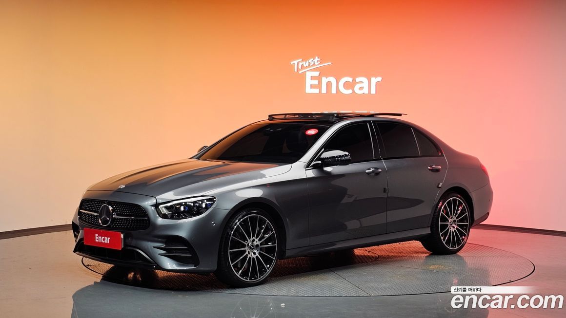Mercedes-Benz E-Class E350 4MATIC AMG Line, 2023