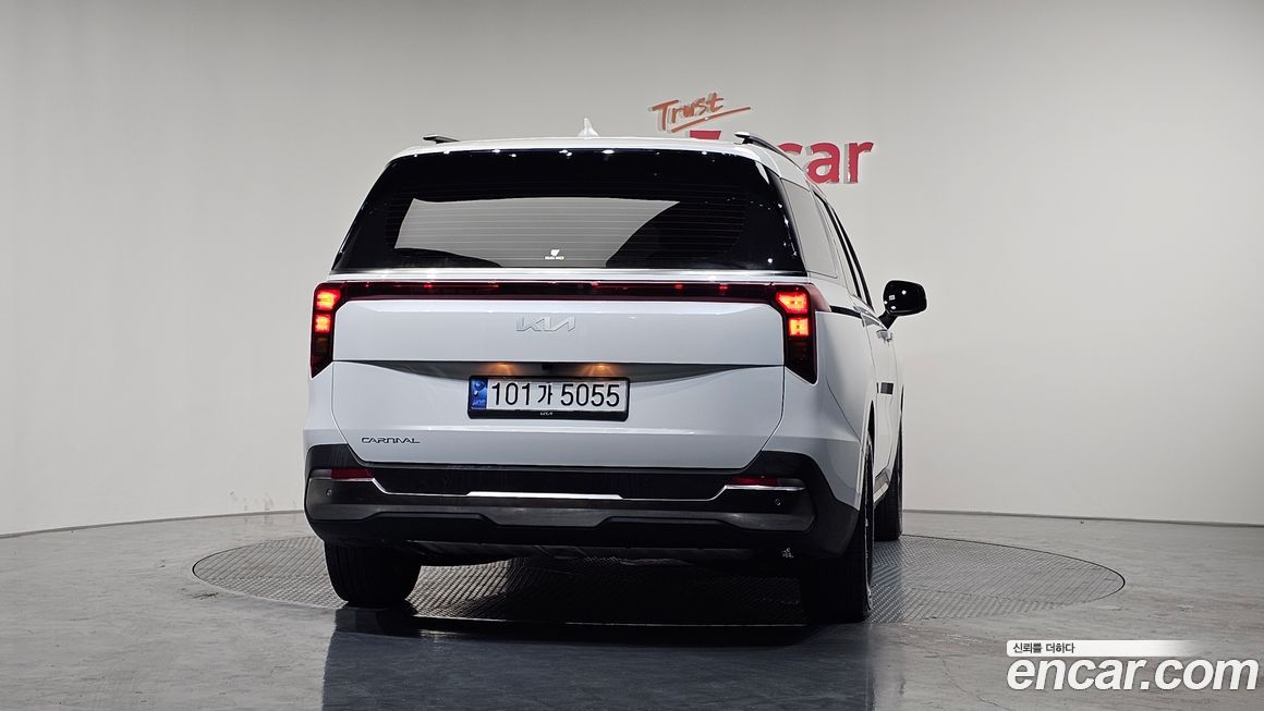 Kia Carnival 9-Seater Noblesse, 2024