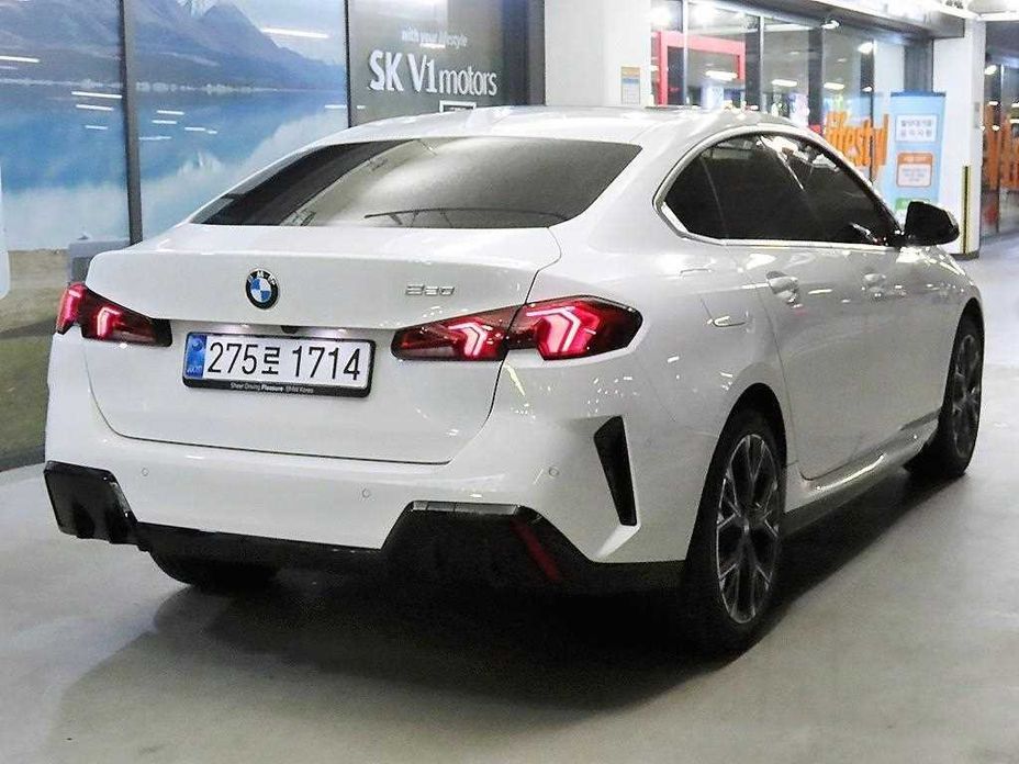 BMW 2-Series 220 M Sport Design, 2025