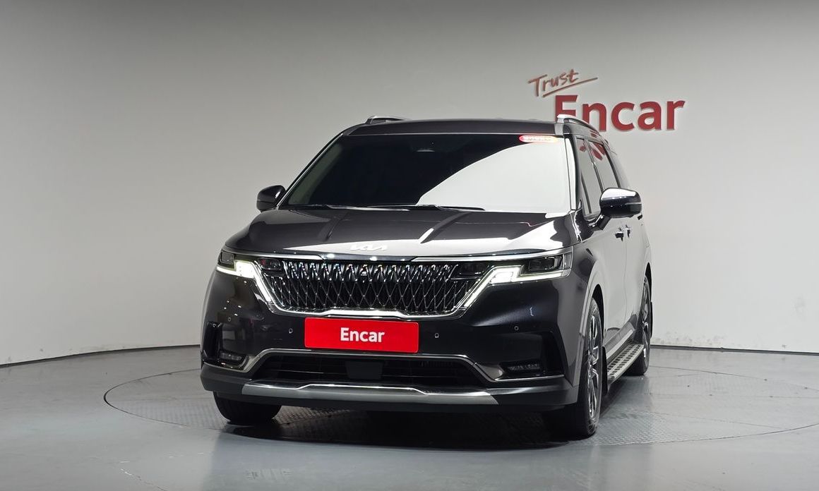 Kia Carnival 9-Seater Signature, 2023