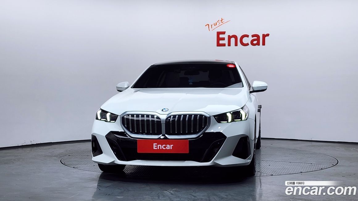 BMW 5-Series 520i M Sport, 2024