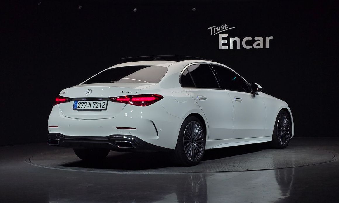 Mercedes-Benz C-Class C300 4MATIC AMG Line, 2023