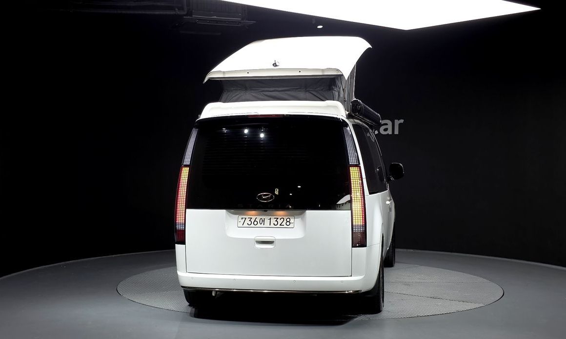 Hyundai Staria 2WD Camping Car, 2024