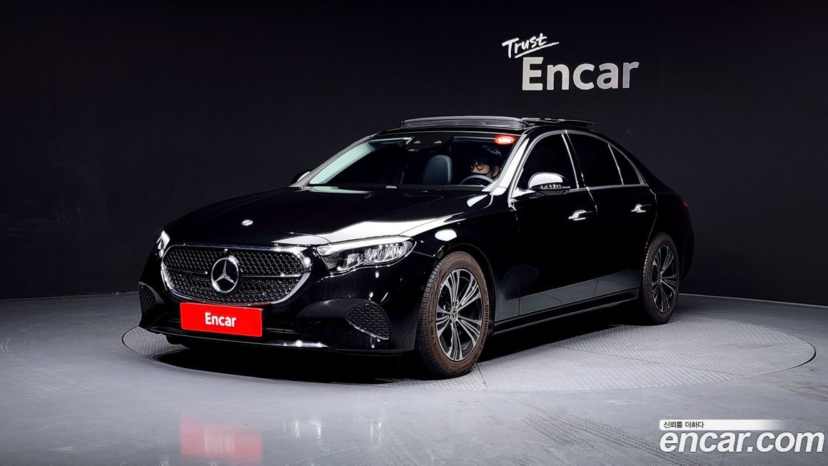 Mercedes-Benz E-Class E200 Avantgarde, 2024