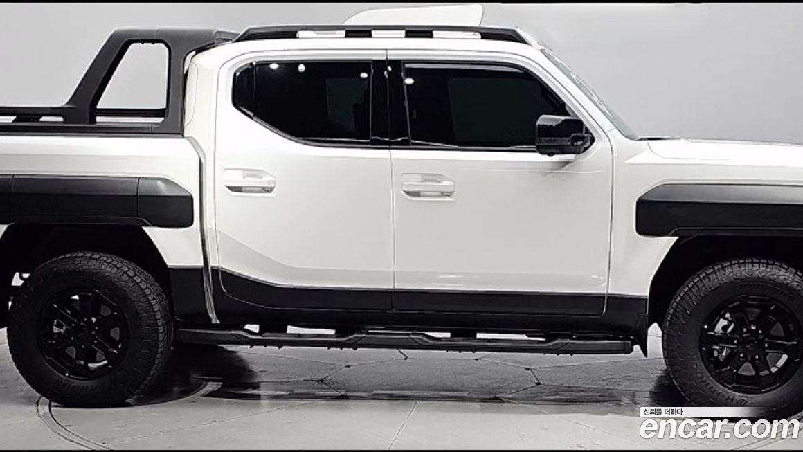 Kia Tasman 2.5T Gasoline 4WD, 2026