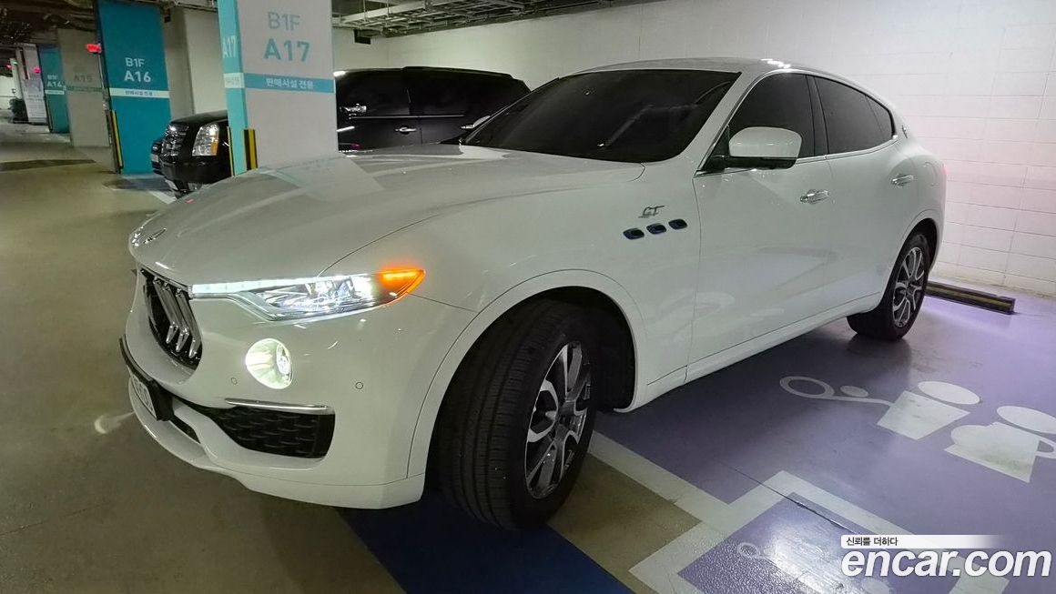 Maserati Levante 2.0 GT AWD, 2022