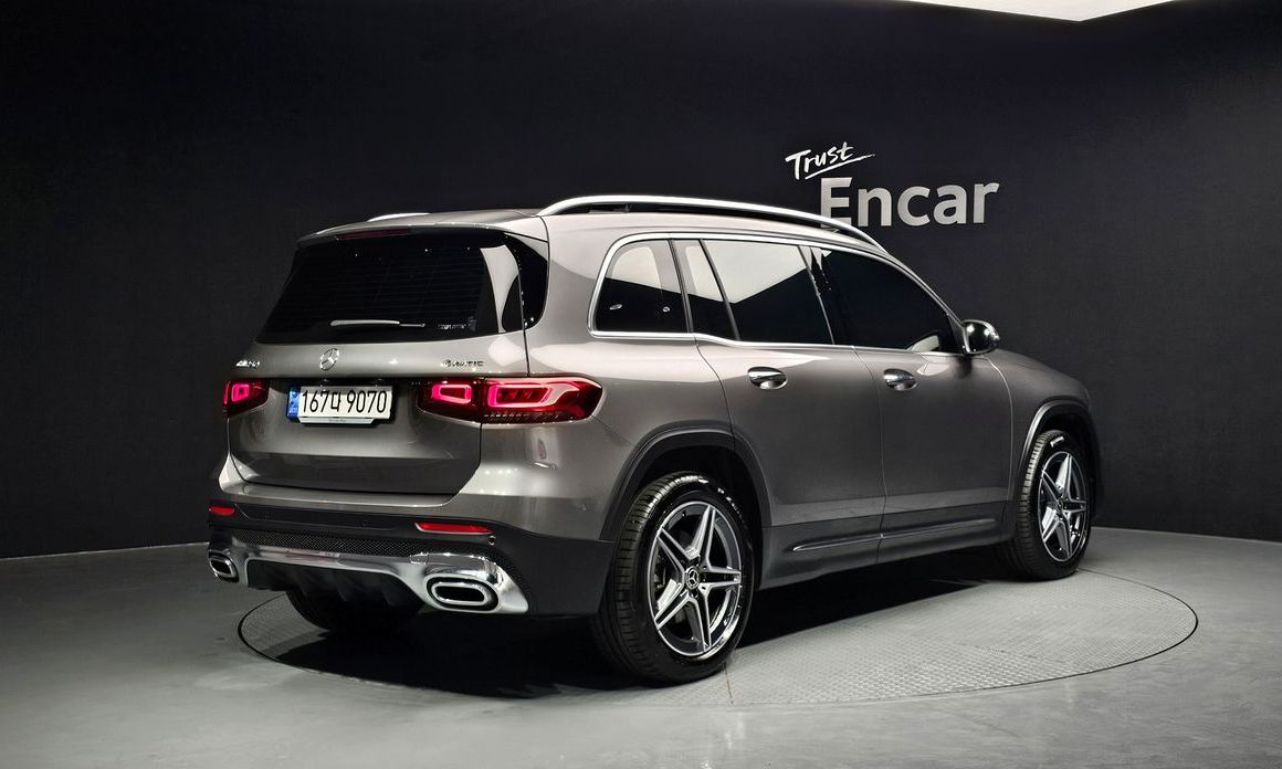 Mercedes-Benz GLB-Class GLB250 4MATIC, 2023