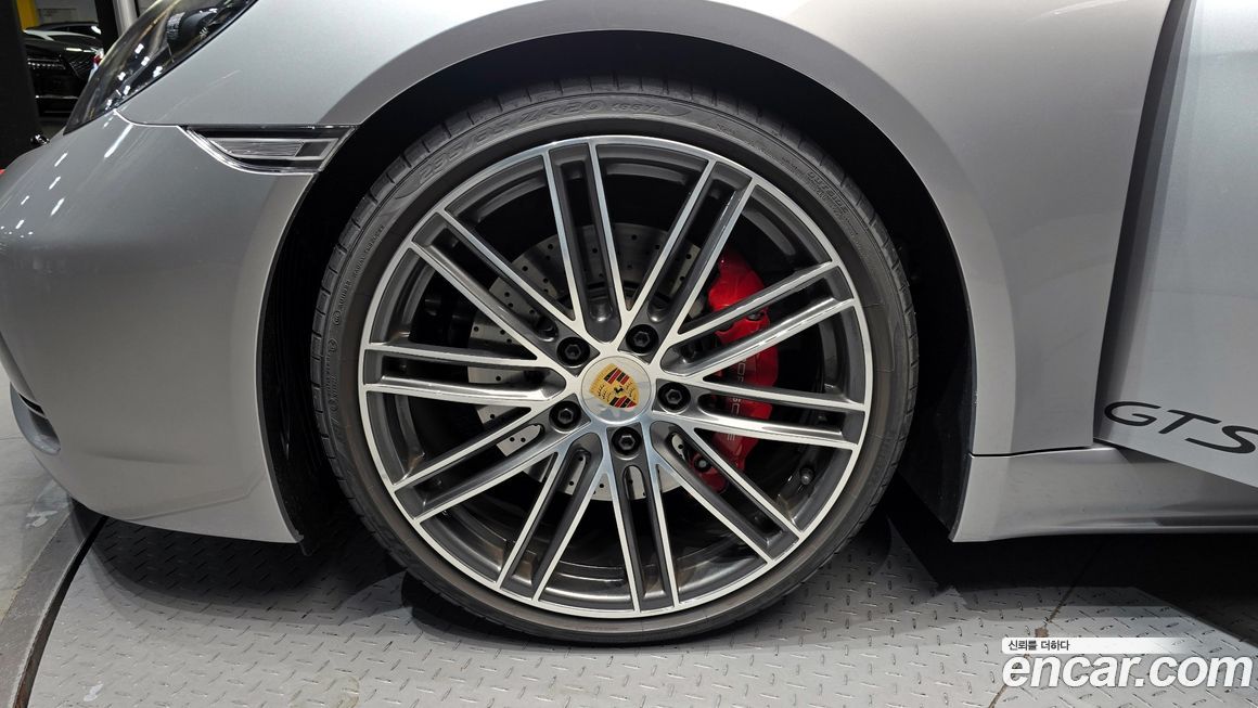 Porsche 718 4.0 GTS, 2024