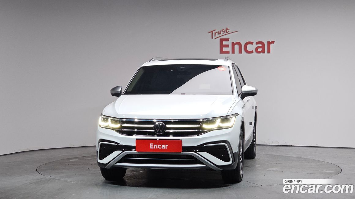 Volkswagen Tiguan 2.0 TSI Prestige, 2023