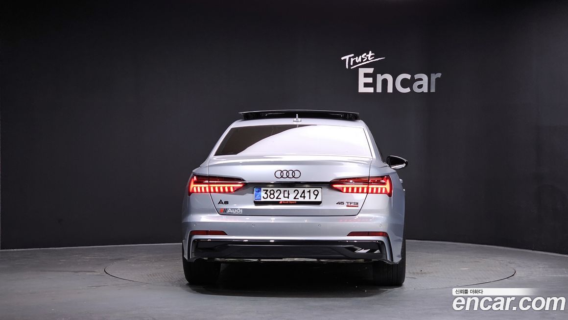 Audi A6 45 TFSI Quattro Premium, 2025